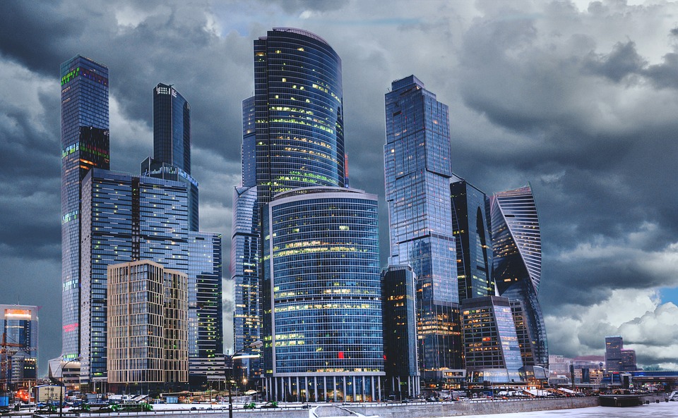Innovation and Growth: Business Tips for Staying Ahead of the Curve